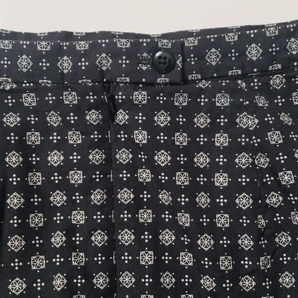 Casual corner Annex black and white pattern skirt  Petite size 12 - Picture 2 of 8